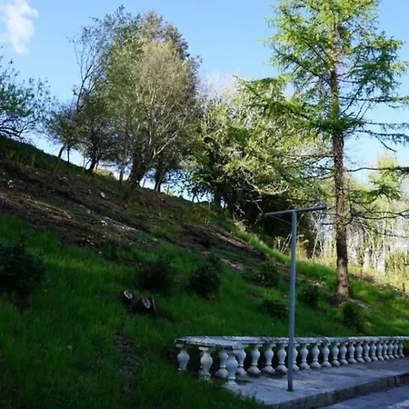 בית נופש Rarooey House Donegal Town