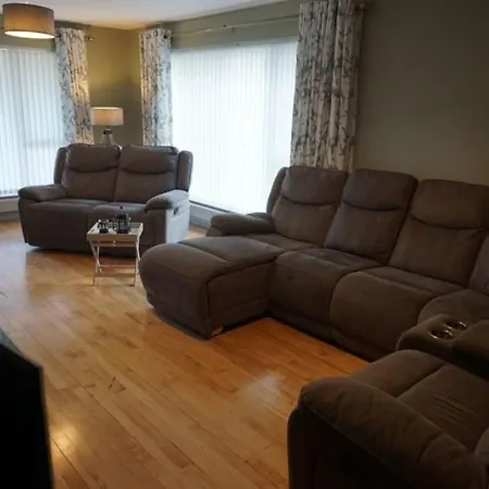 بيت للعطل Rarooey House Donegal Town