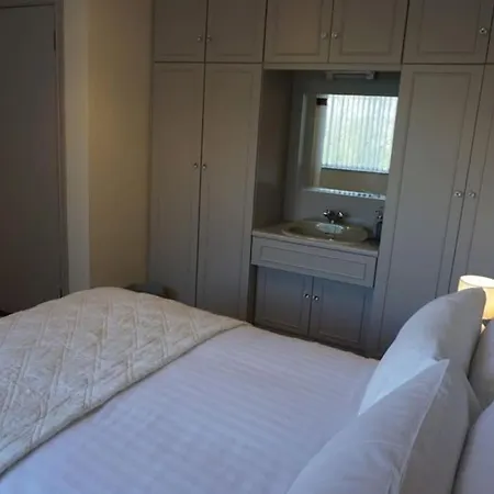 Vakantiehuis Rarooey House