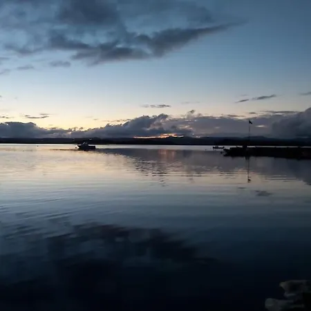 بيت للعطل Rarooey House