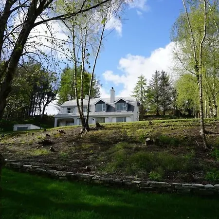 Feriehus Rarooey House *