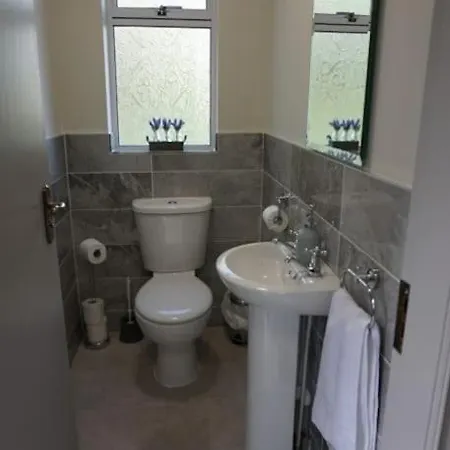 Vakantiehuis Rarooey House